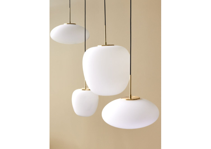 muse-pendant-o40-white-fd090dae7e7a1ebee3bc19151a4ffe89-800x1067_1695133078-4ce8e099397abe3d8888b745c36c62aa.jpg