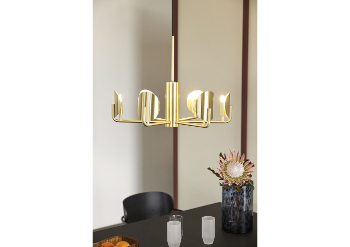 pomp-chandelier-brass-46bd4149f04c7551261ab1b89bec5343_1695131759-6d9e001bdf0e31b17c2946099238ce07.jpg