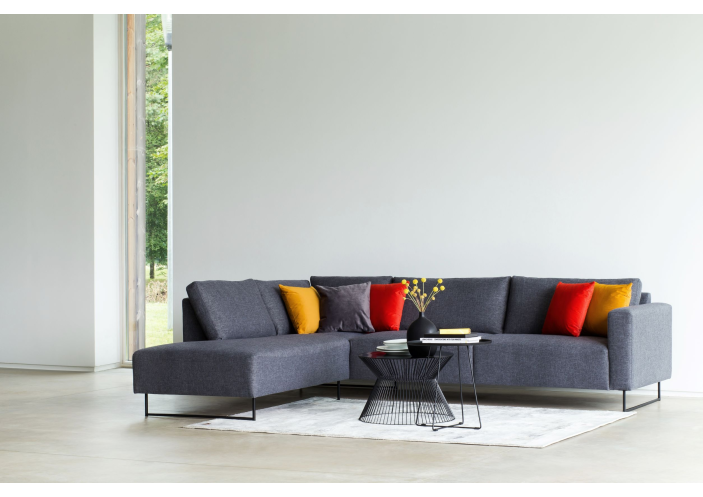 rein-open-corner-with-3-seater-amsterdam-44-steel-interior-10_1638457618-5c7a0ad530dbcdbd3d390447a79b41f8.jpg